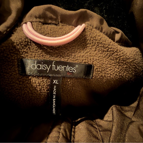 Daisy Fuentes Lightweight Puffer Vest Chocolate Brown Size Junior XL - Picture 7 of 9